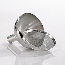 Wine Enthusiast Aerating Funnel with Removable Screen