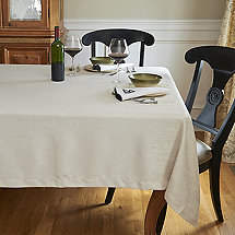 Wine-Resistant Tablecloth