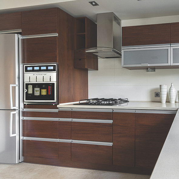 Winestation Pristine Plus Wine Preservation System Deluxe Wine